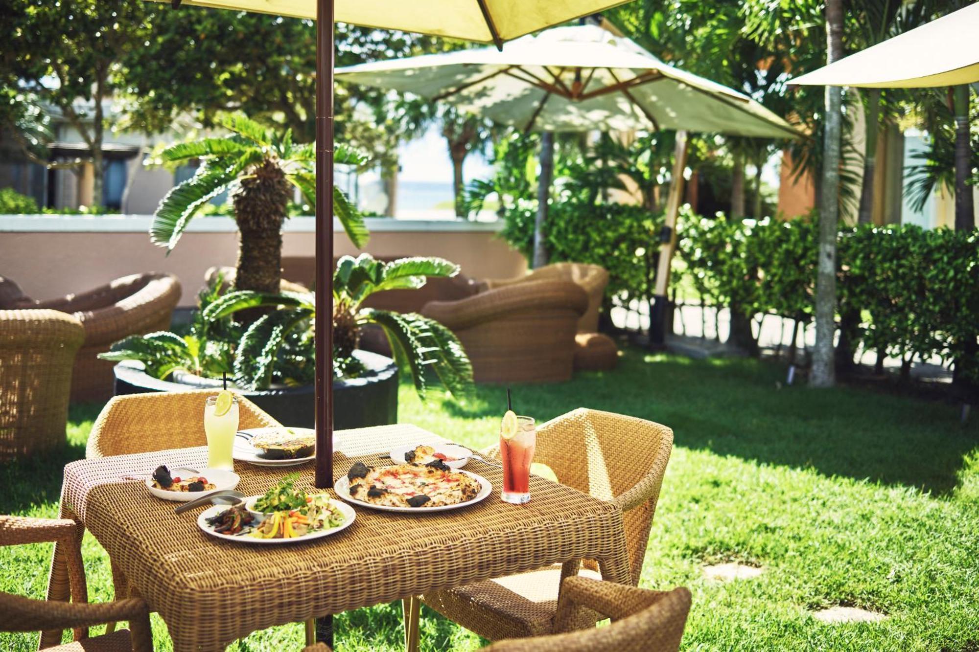 Ana Intercontinental Manza Beach Resort By Ihg Onna Luaran gambar