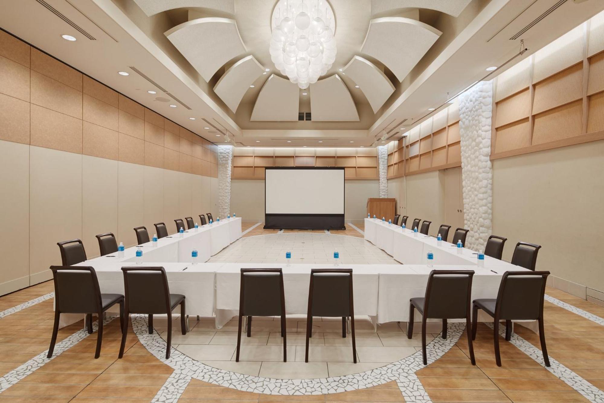Ana Intercontinental Manza Beach Resort By Ihg Onna Luaran gambar
